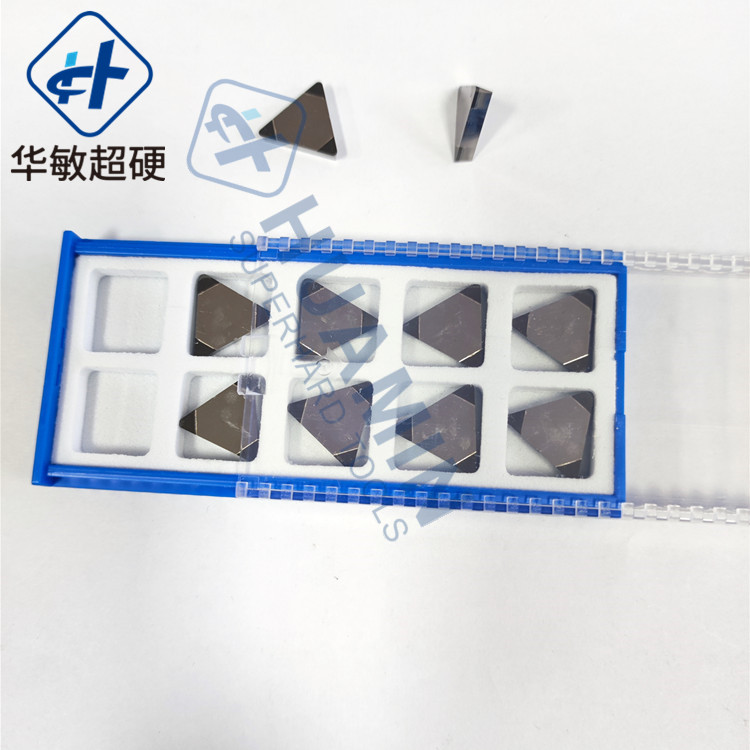 pcbn Brazing inserts TPGN160308 PCD insert TPGN160308 The workpiece material : Hardened steel alumin(图1)